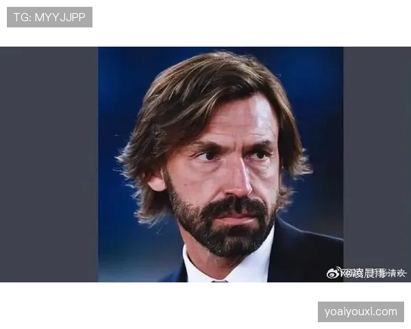 齐达内与皮尔洛:组织核心由前腰向后腰的战术偏移 齐达内与皮尔洛:组织核心由前腰向后腰的战术偏移